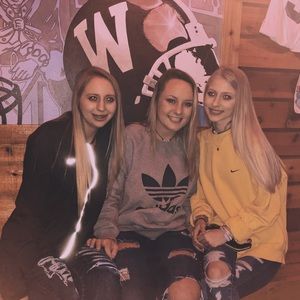 Meet your Posher, Alyssa